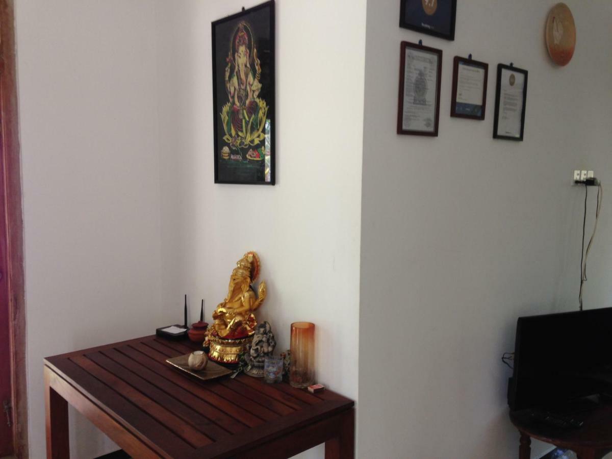 Om Villa ฮิกคาดูวา ภายนอก รูปภาพ